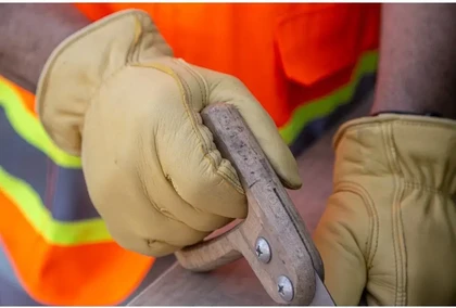 Majestic 1542T Thinsulate Winter Lined Deerskin Drivers Gloves