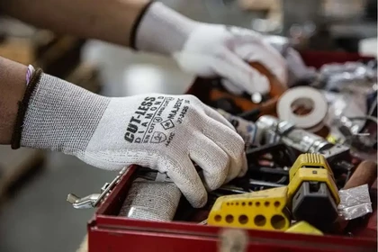 Majestic 37-3435 Dyneema White Gloves - Cut Level A3